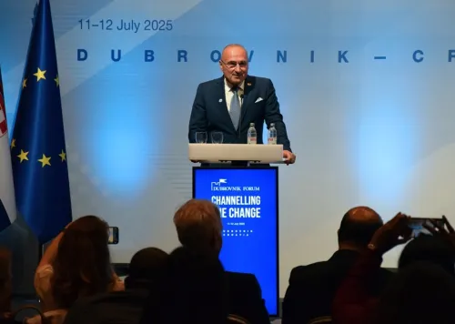 LICEMJERNE IZJAVE GRLIĆA RADMANA: "Hrvati u BiH nisu ravnopravni, da su znali nikad ne bi pristali na..."