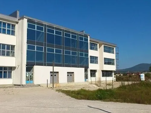 Bihać: Roditelji učenika IIa razreda Katoličkog &scaron;kolskog centra &bdquo;Ivan Pavao II&ldquo; bojkotovali nastavu zbog nezadovoljstva radom učiteljice