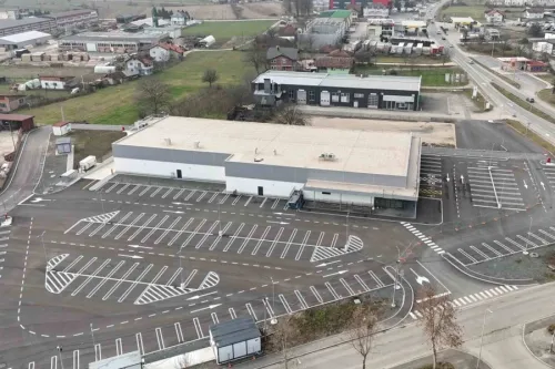 VELIKI BINGO I LILD, JEDAN BLIZU DRUGOG: Bogati bh. grad postaje &scaron;oping meka (FOTO, VIDEO)