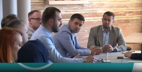 U Bihaću održan sastanak o jačanju dualnog obrazovanja: Fokus na povezivanje &scaron;kola i privrede