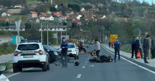 Nova nesreća na bh. cestama, sudar putničkog vozila i motocikla