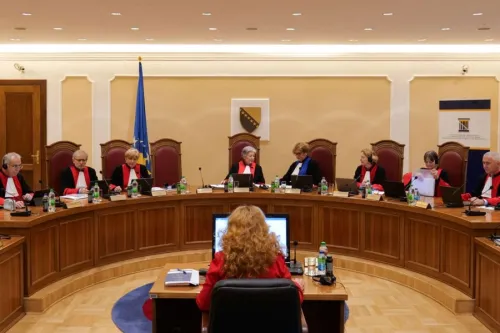 MANIPULACIJE HDZ-a PRE&Scaron;LE GRANICU: Ustavni sud BiH nije ocjenjivao ustavnost predloženih izmjena Izbornog zakona!