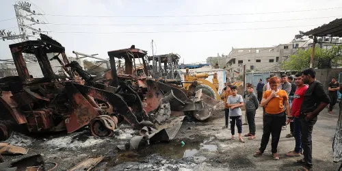 U Gazi uni&scaron;teno 40 vozila: Izrael tvrdi da su kori&scaron;tena u napadu na njih, Hamas da služe za civile