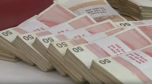 PET MILIONA MARAKA ZA POLITIČARE: Pogledajte koliko je koja stranka dobila iz budžeta