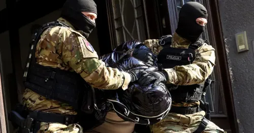 SIPA uhapsila uposlenika UIO-a, pretresli mu stan i prostorije koje koristi. Poznato i zbog čega