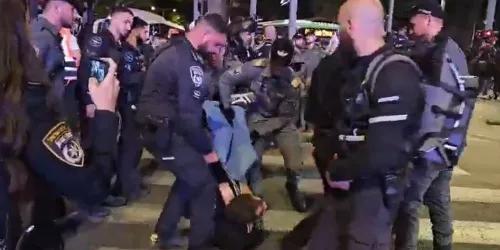 Hiljade ljudi na ulicama Tel Aviva zbog Netanyahuovog skandala: Policija se sukobila s demonstrantima