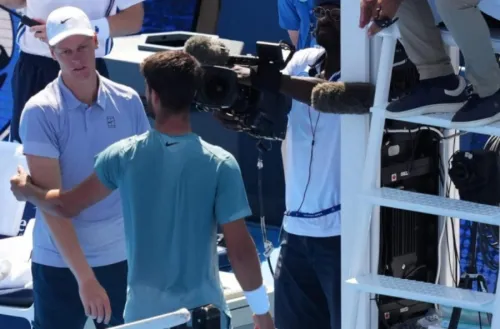 &Scaron;OK U CINCINNATIJU: Prvi reket svijeta&nbsp;predao meč&nbsp;Carlosu Alcarazu&nbsp;(FOTO)