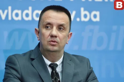 FEDERALNI MINISTAR VEDRAN LAKIĆ: "Zabrinjava činjenica da Vlada Republike Srpske jo&scaron; nije usvojila..."
