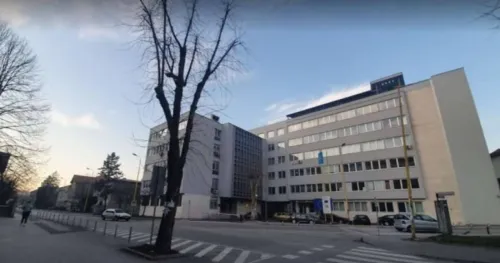 Uhap&scaron;en policajac: Pi&scaron;tolje zadržao za sebe pa ih prodavao