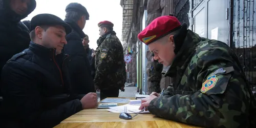 Beskamatni kredit, novčani bonusi i izda&scaron;na plata, za godinu dana borbe protiv Rusije