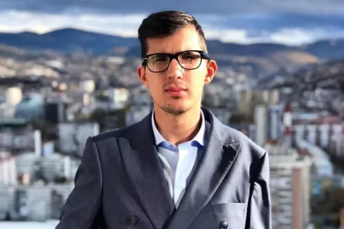 Olujni oblaci donijeli haos u Krajini: Ulice pune vode, moguć grad i novi pljuskovi | Cazin.NET