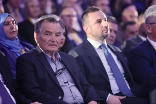 HARIS SILAJDŽIĆ, NAKON DUGO VREMENA U JAVNOSTI: "Danas imamo kandidata za Predsjedni&scaron;tvo..."