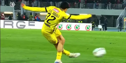 U derbiju prvenstva Maroka smo vidjeli gol vrijedan Puskas nagrade: &Scaron;toper pogodio čudesnom rabonom