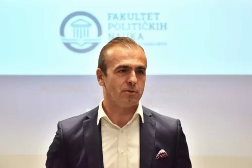 UNIVERZITETSKI PROFESOR SEAD TURČALO POJA&Scaron;NJAVA: "Izlazak iz Dejtonskog sporazuma već se dogodio"