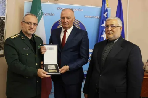 SASTANAK HELEZA I IRANACA NI PO ČEMU NIJE BIO SPORAN: "Vojna saradnja" kao proizvod manipulacije SNSD-ovih kadrova u ministarstvu i histerije hrvatskih medija!