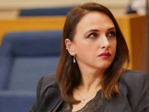 ZAGORKA GRAHOVAC PROZVALA DODIKOVOG SAVEZNIKA: "Stevandić se imenovanjem &Scaron;ljivić upleo kao 'pile u kučine'"