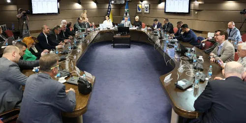 Kanalizacioni sistem na Trebeviću predat ViK-u, zatražena istraga o de&scaron;avanjima na bazenu na Otoci