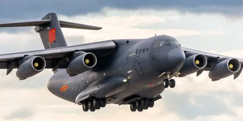 Kineski vojni avion s najmodernijom opremom sletio u Egipat, u Izraelu zabrinuti