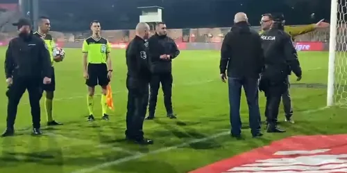 "Međede va&scaron;erski, daj cijeloj ekipi crveni": Bijesni Husić nije &scaron;tedio Gigovića, igrač Slobode psovao Zeljkovića