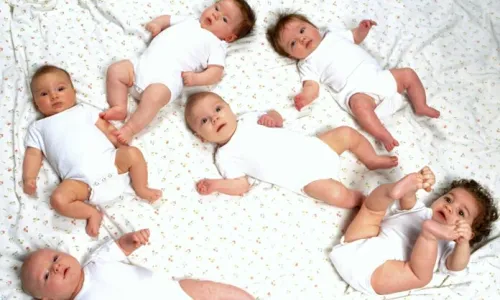 Jutros u Bihaću rođeno je &scaron;est beba, tri dječaka i tri djevojčice