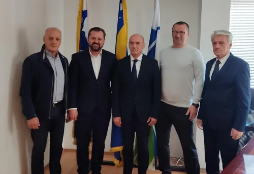 Unsko-sanski kanton pred novom vladom: NES, SDP, NiP i SBiH dogovaraju smjenu aktuelne vlasti